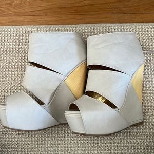 Sheikh shoes high platform wood heels 9.5